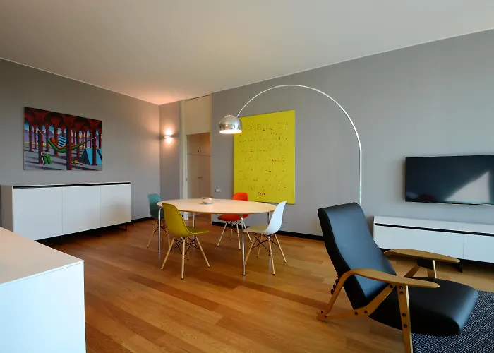 Duparc Hotel & Apartments